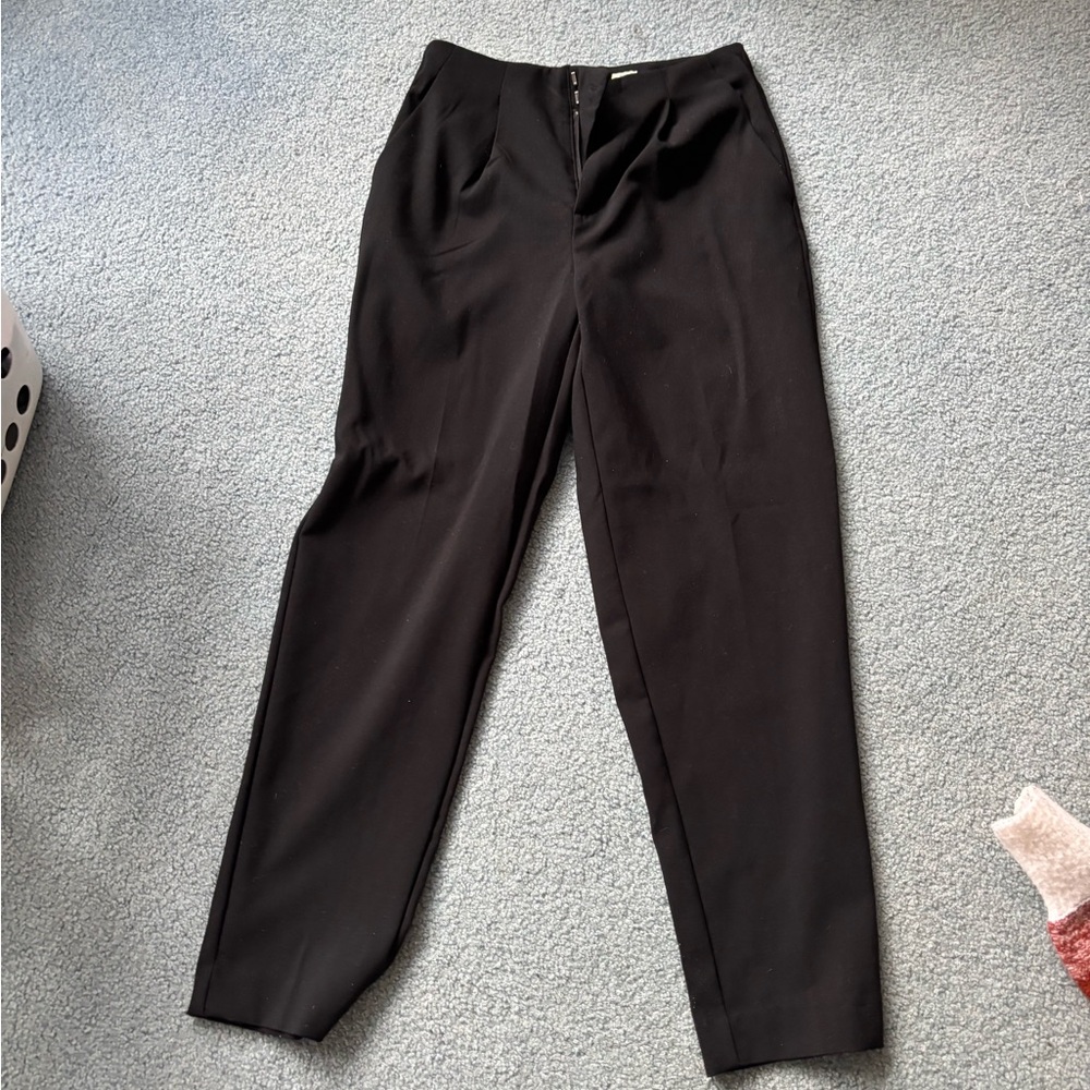 Black trousers/dress pants